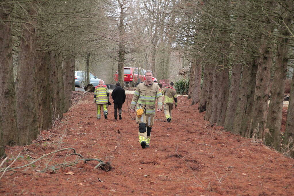 Kelder van evenementen locatie dreigt onder te lopen