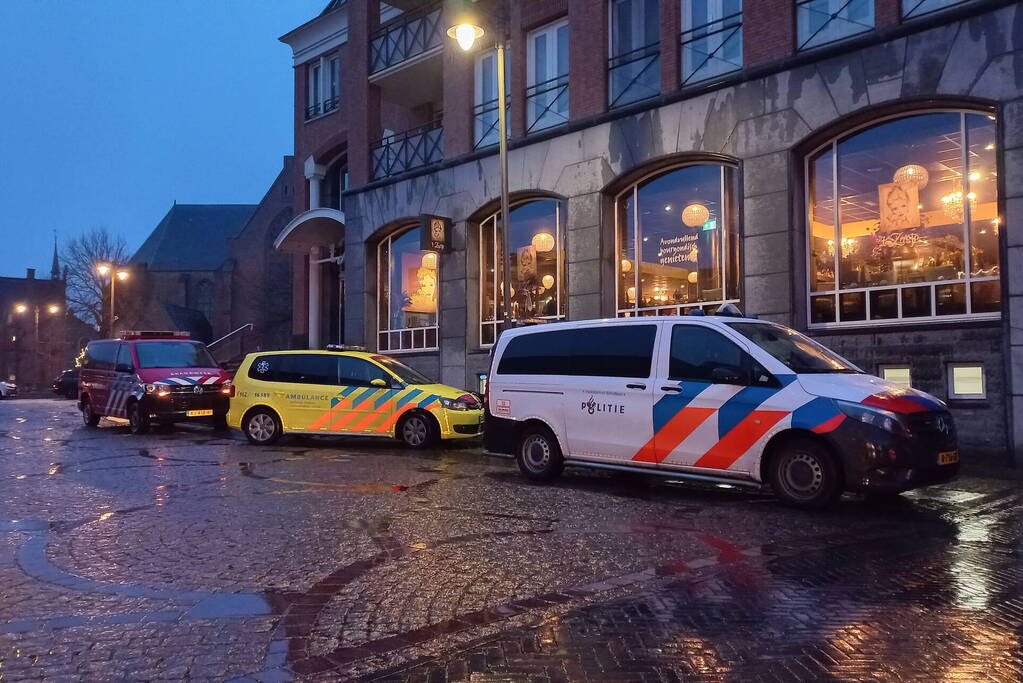 Brandweer ingezet voor vreemde lucht in parkeergarage