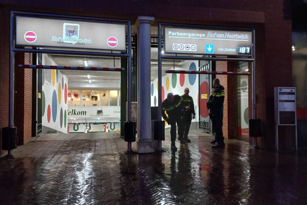 Brandweer ingezet voor vreemde lucht in parkeergarage