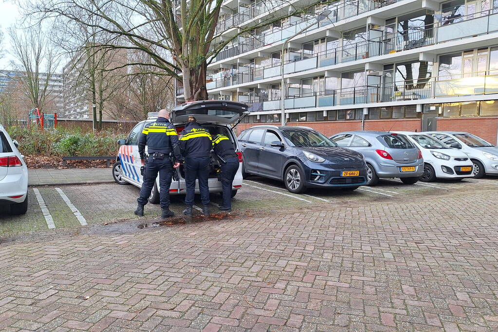 Gewonde na steekincident in flat