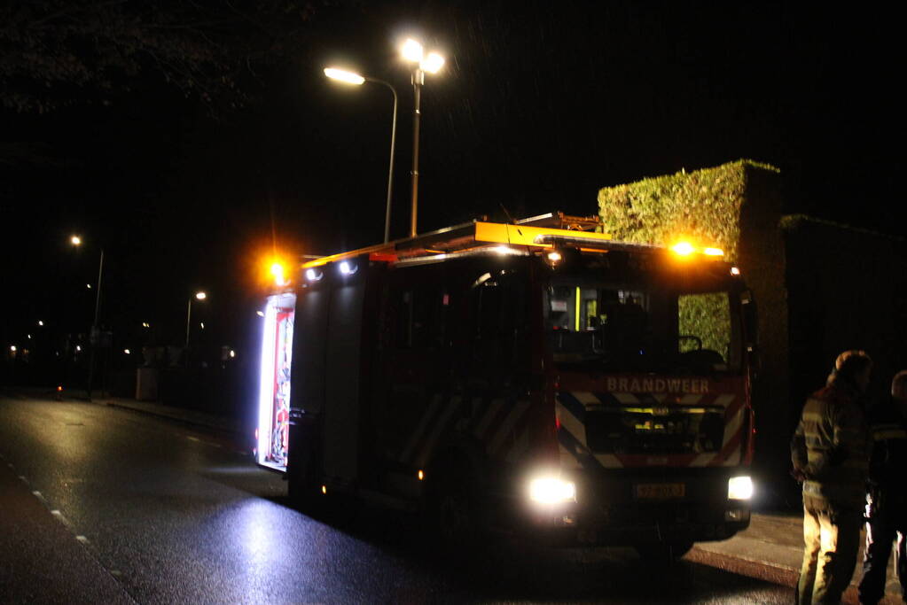 Brand in schoorsteen van vrijstaande woning