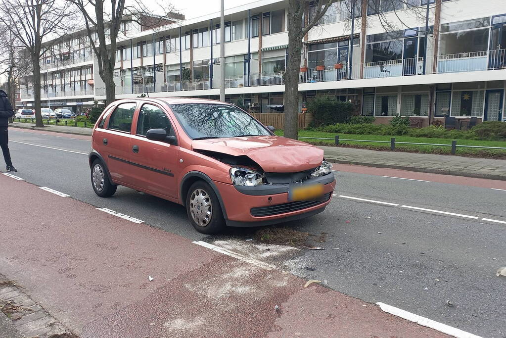 Gewonde bij ongeval tussen twee voertuigen