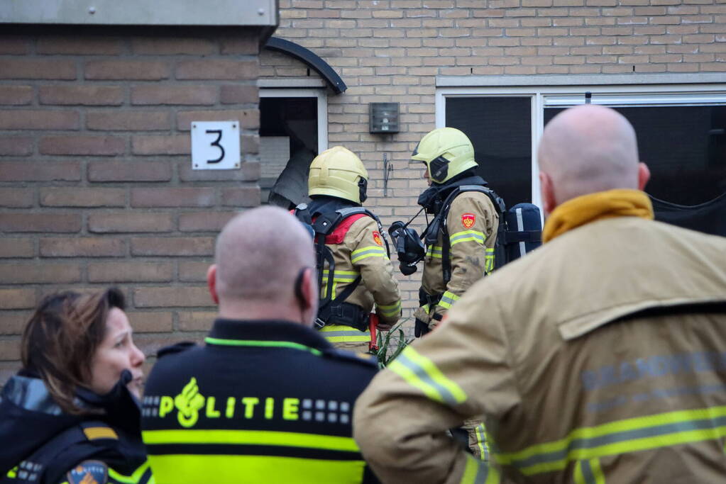 Keukenbrand snel onder controle