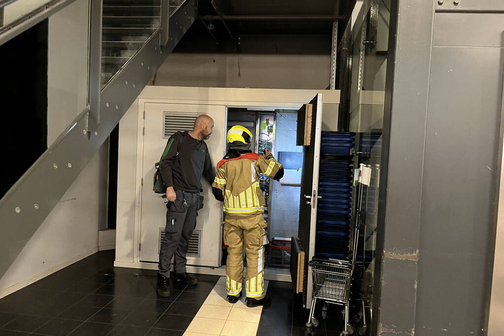 Onderzoek naar rookontwikkeling bij winkelcentrum