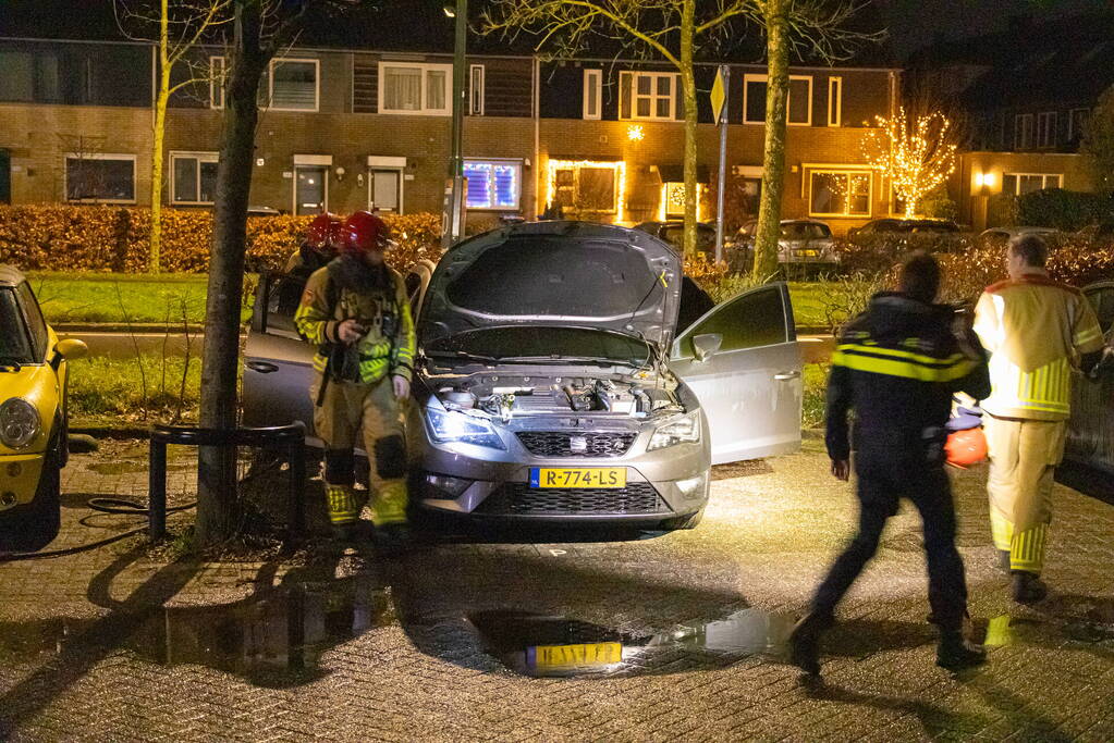 Veel schade bij autobrand