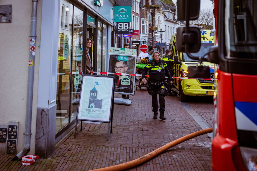 Veel schade bij woningbrand