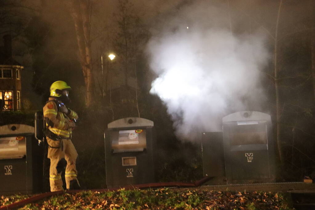 Veel rookontwikkeling bij brand in container