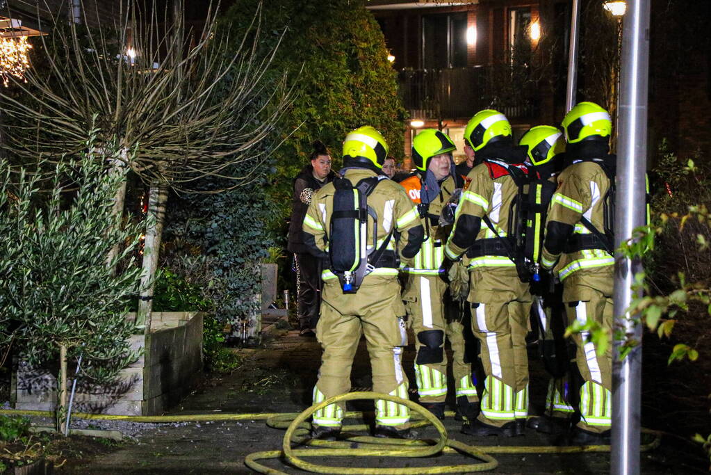 Flinke rookontwikkeling bij zolderbrand