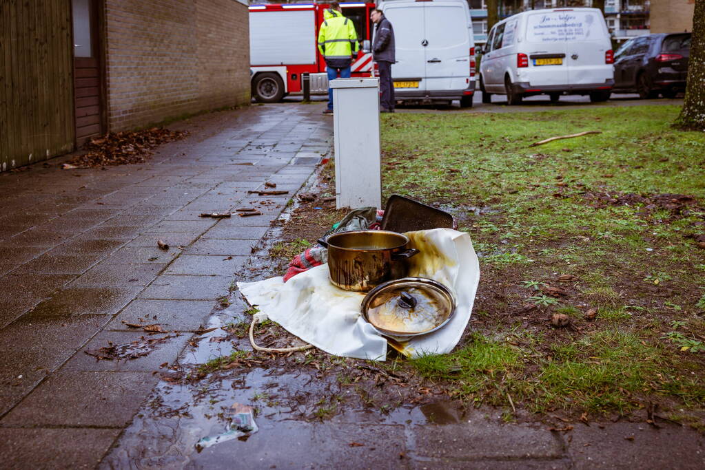 Vergeten pan zorgt voor brand