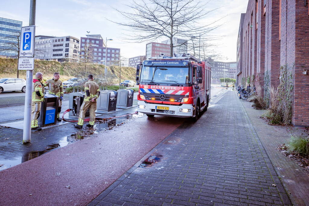 Brand in ondergrondse container