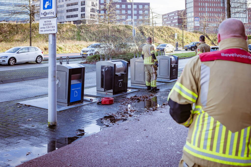 Brand in ondergrondse container