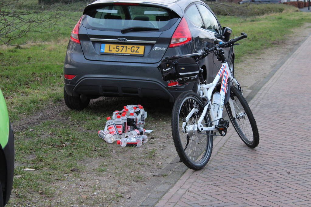 Straat afgezet na aantreffen vuurwerkbom