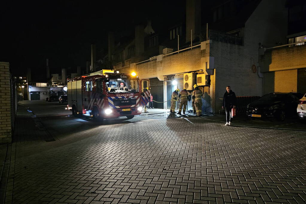 Afvalbrand snel onder controle