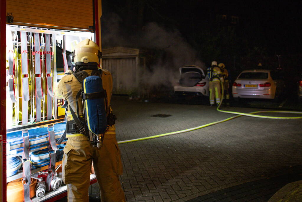 Auto verwoest door brand