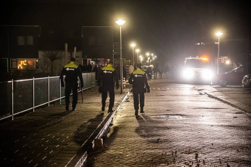 Mobiele Eenheid ingezet na overlast en vernielingen door groep jongeren