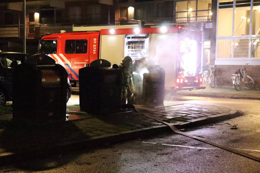 Rookontwikkeling door brand in ondergrondse container