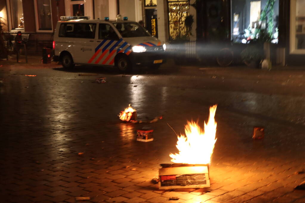 Grote politie-inzet na vernielingen en overlast in binnenstad