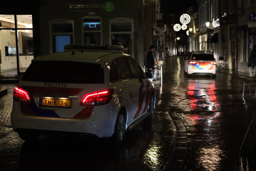 Grote politie-inzet na vernielingen en overlast in binnenstad