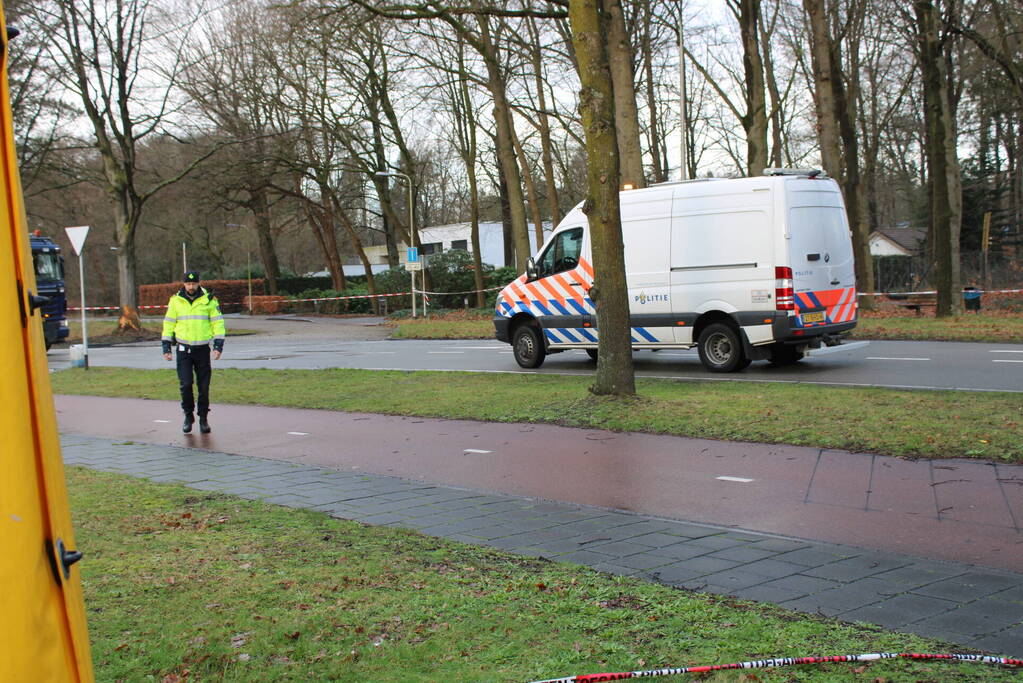 Weg afgesloten na ernstige aanrijding vanwege onderzoek