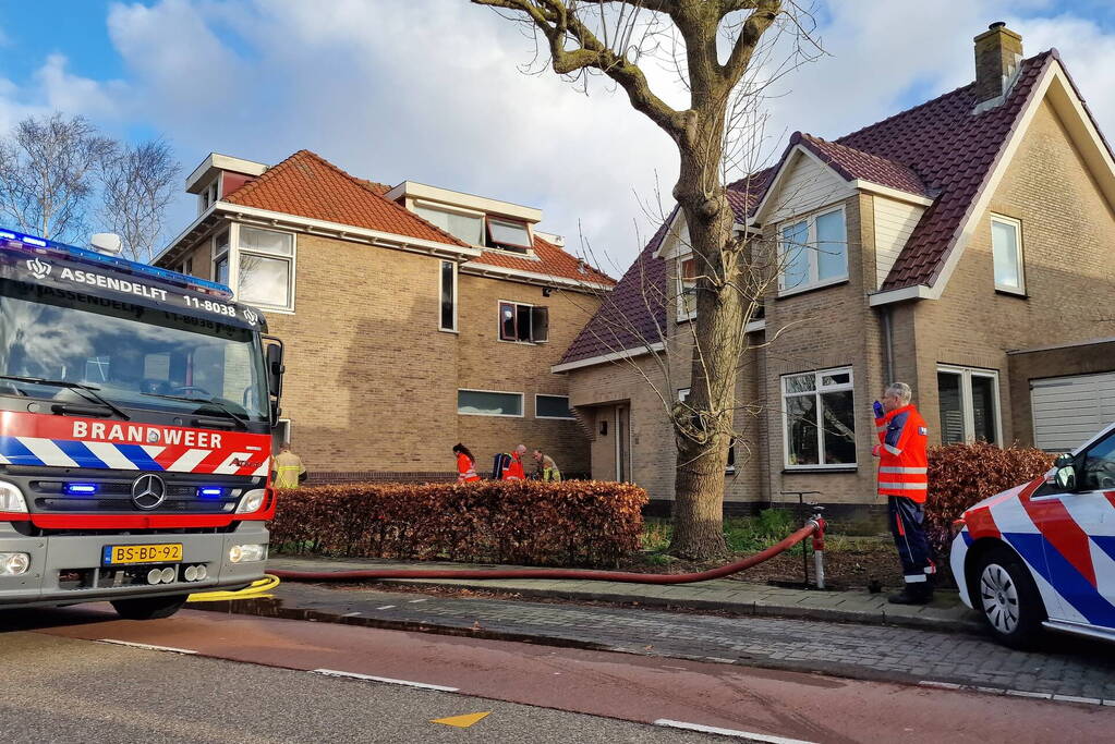 Dode bij felle brand in woning