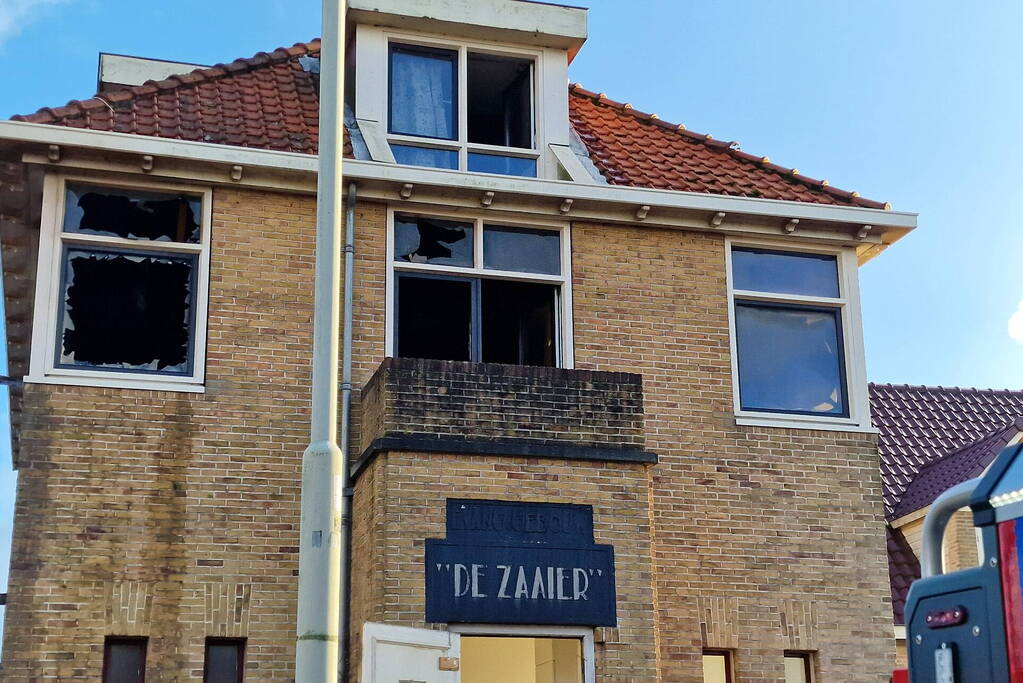 Dode bij felle brand in woning