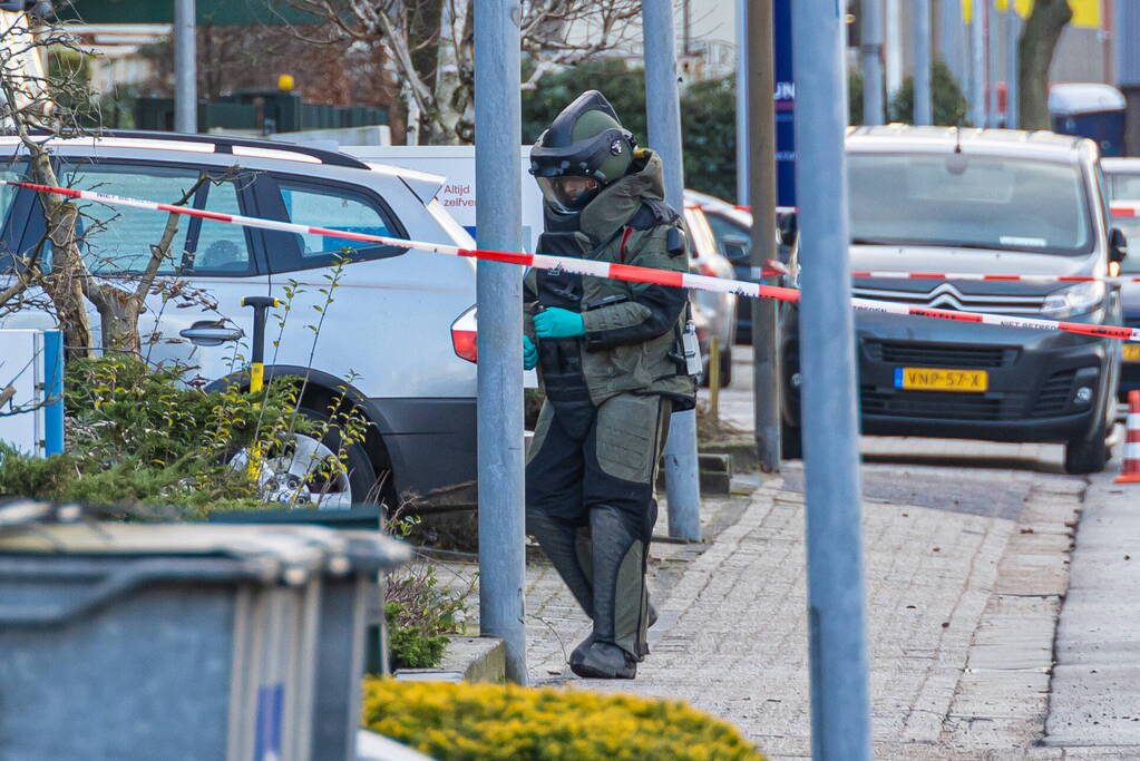 Explosief aangetroffen bij bedrijfspand