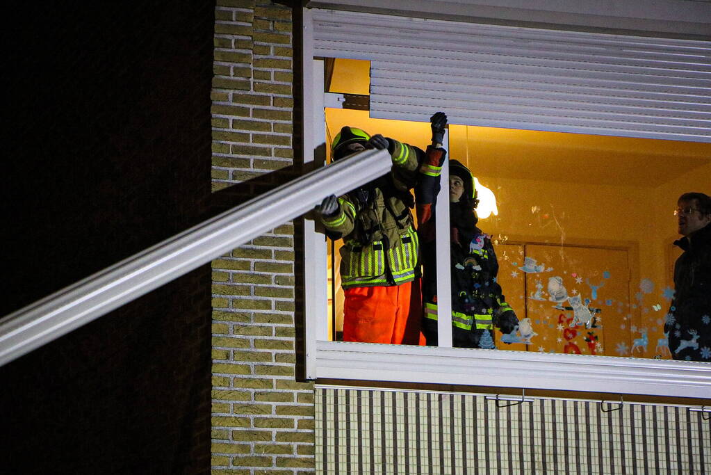 Rolluik van woning los door storm