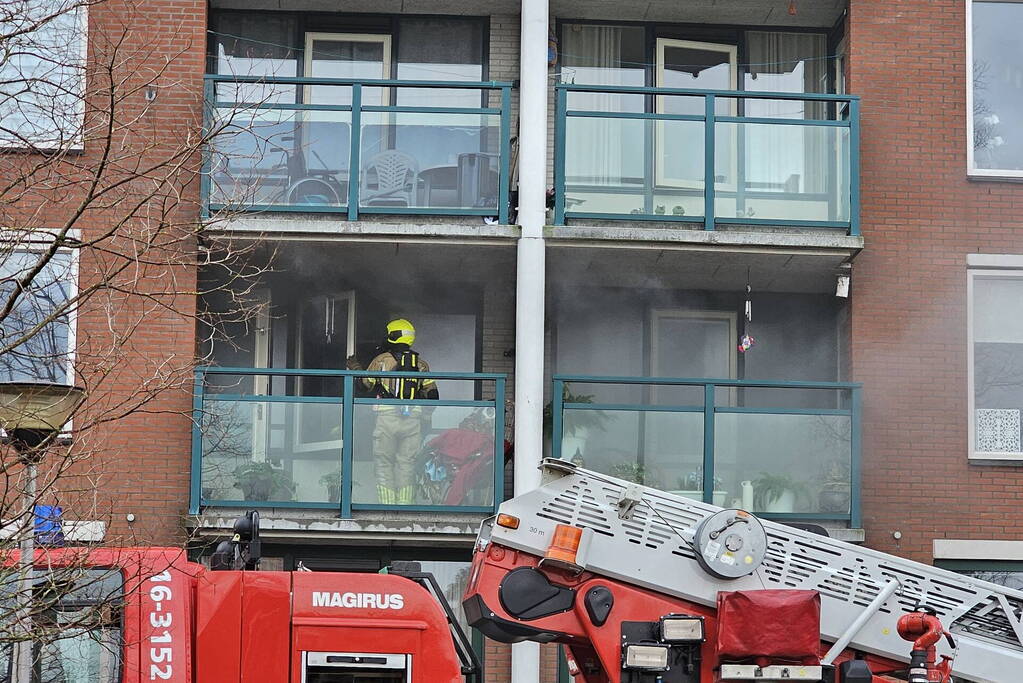 Felle brand in flatwoning