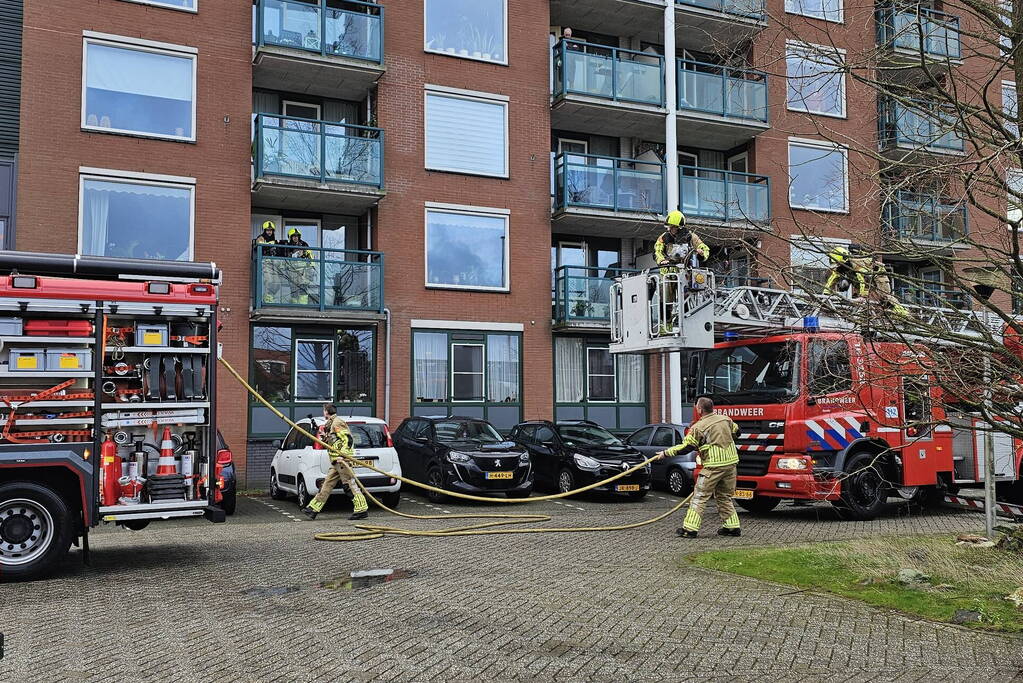 Felle brand in flatwoning