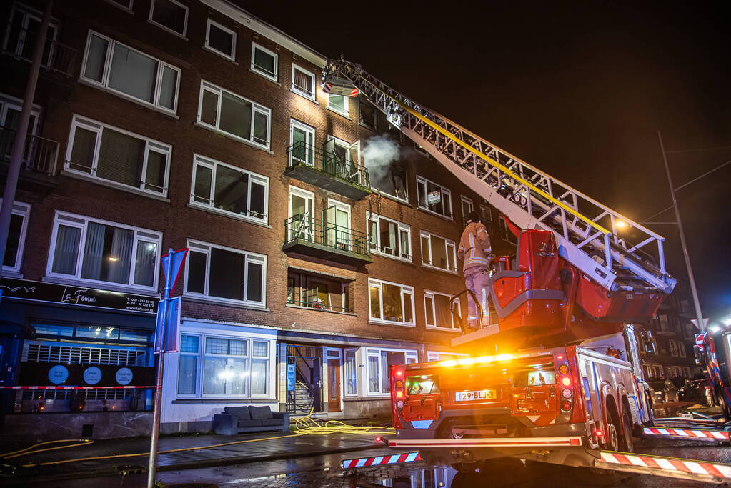 Persoon overleden bij uitslaande woningbrand