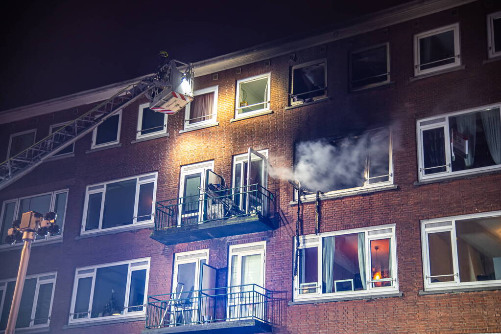 Persoon overleden bij uitslaande woningbrand