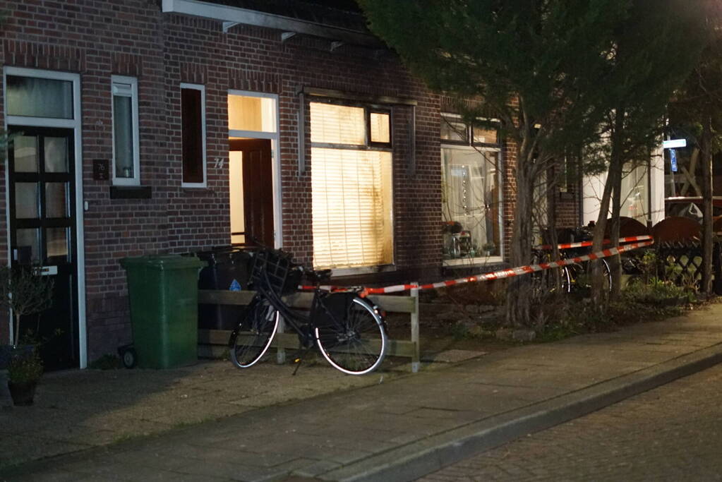 Twee aanhoudingen nadat explosief afgaat bij woning