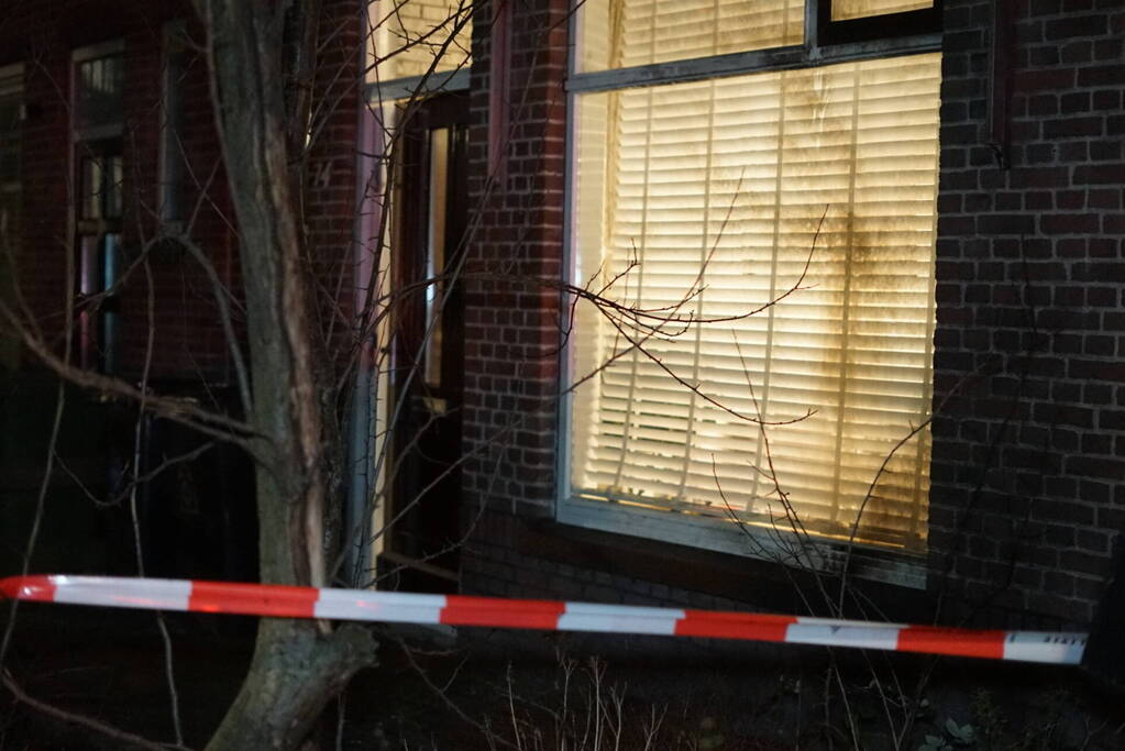 Twee aanhoudingen nadat explosief afgaat bij woning