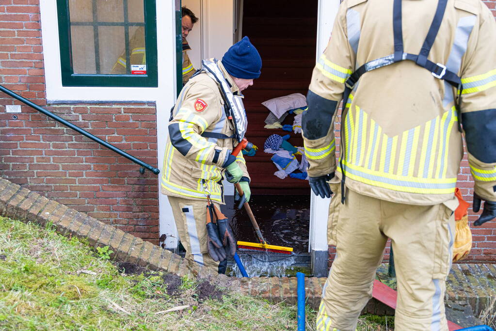 Flinke wateroverlast in Muiderslot