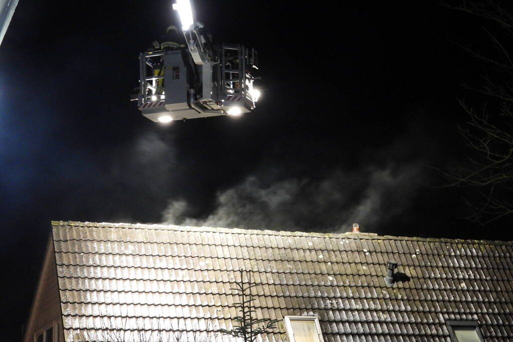 Flinke rookontwikkeling bij schoorsteenbrand