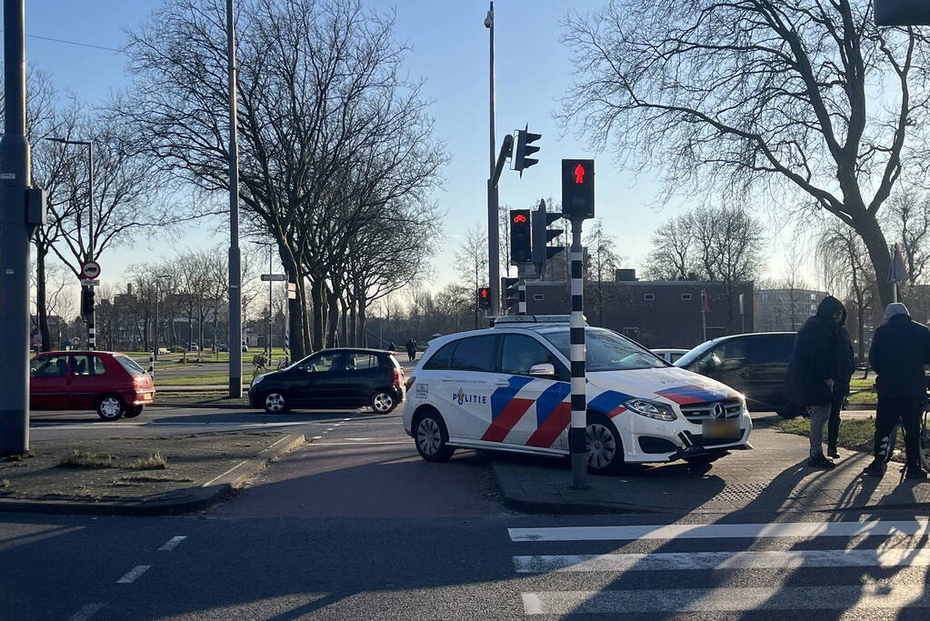 Fietser geschept door automobilist