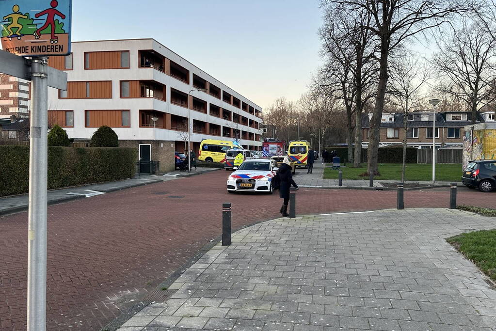 Traumateam ingezet voor medische noodsituatie in een appartementencomplex