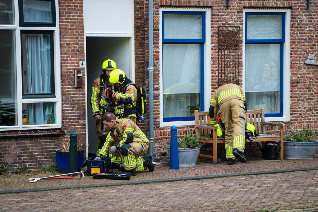 Onderzoek naar mogelijk brand in woning