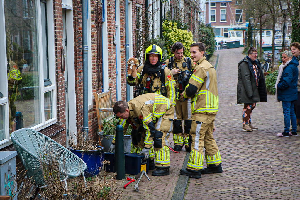 Onderzoek naar mogelijk brand in woning