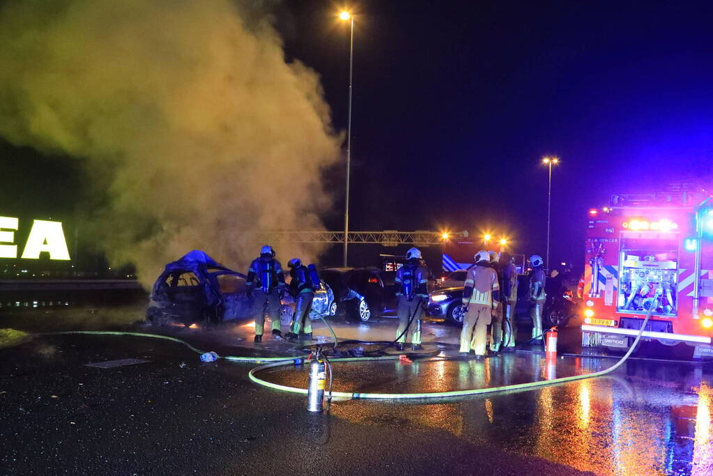 Brand na ernstig ongeval op snelweg