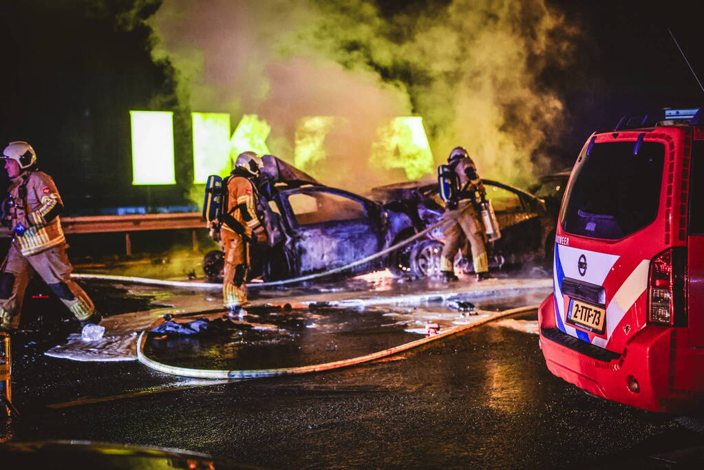 Brand na ernstig ongeval op snelweg