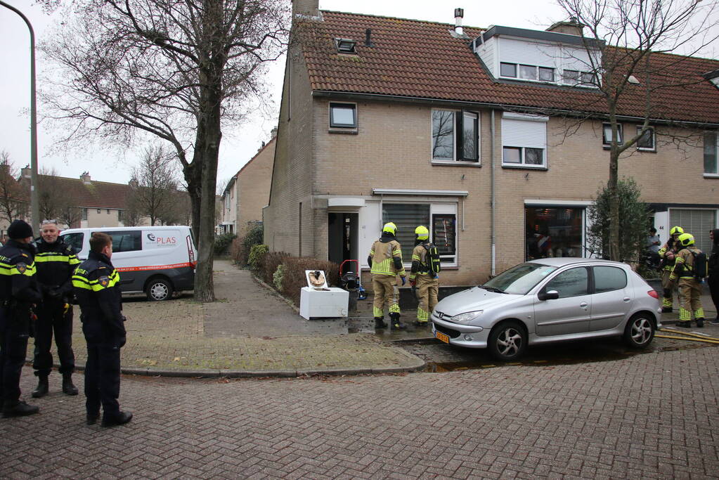 Droger vliegt in brand in woning