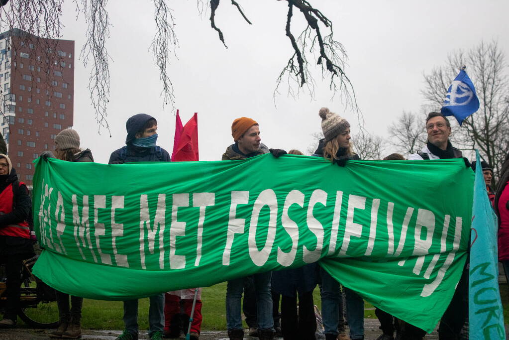 Demonstratie tegen nieuwe gascentrale