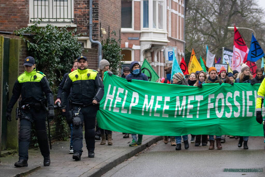 Demonstratie tegen nieuwe gascentrale