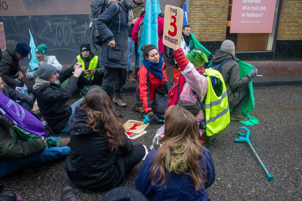 Demonstratie tegen nieuwe gascentrale