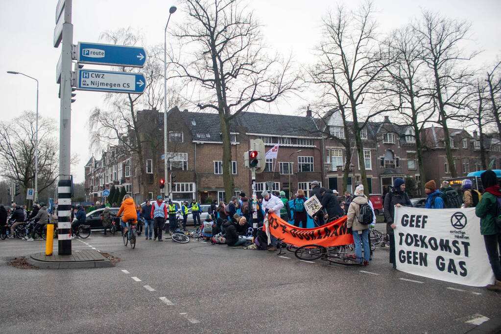 Demonstratie tegen nieuwe gascentrale