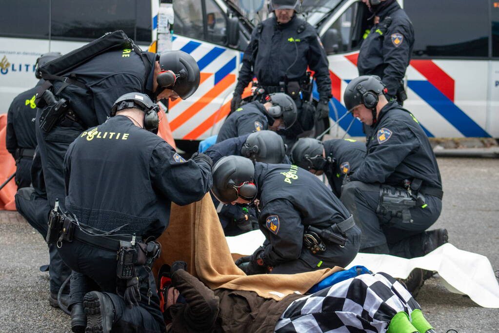 Demonstratie tegen nieuwe gascentrale