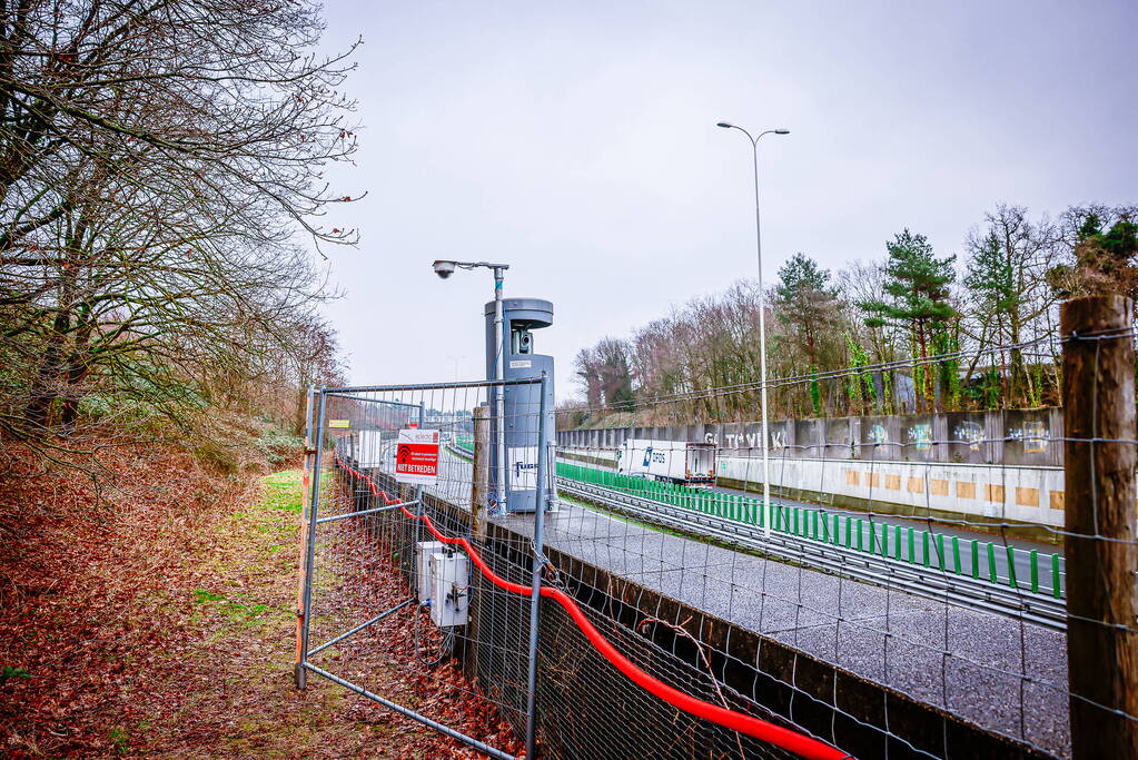 Geavanceerde meetapparatuur geplaatst op Vollenhovetunnel