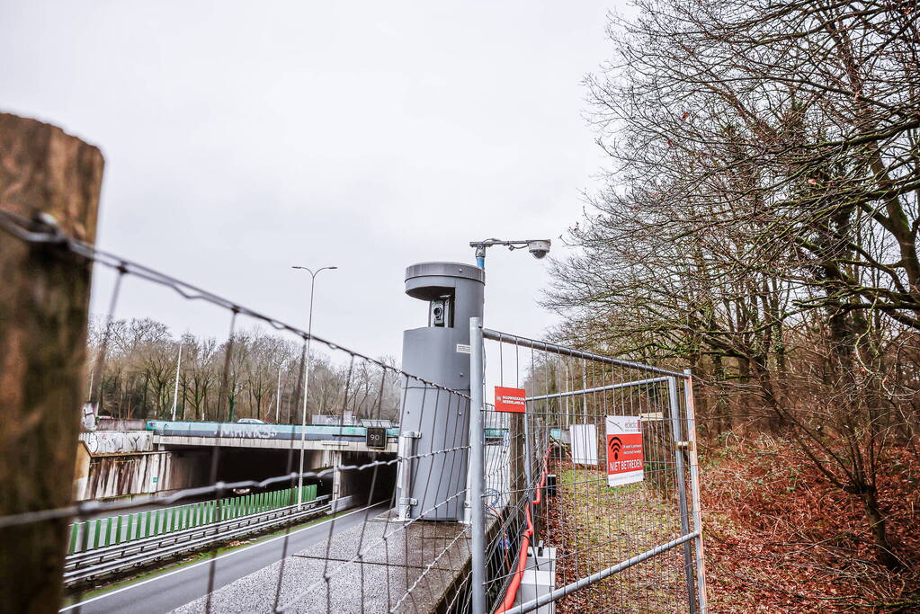 Geavanceerde meetapparatuur geplaatst op Vollenhovetunnel