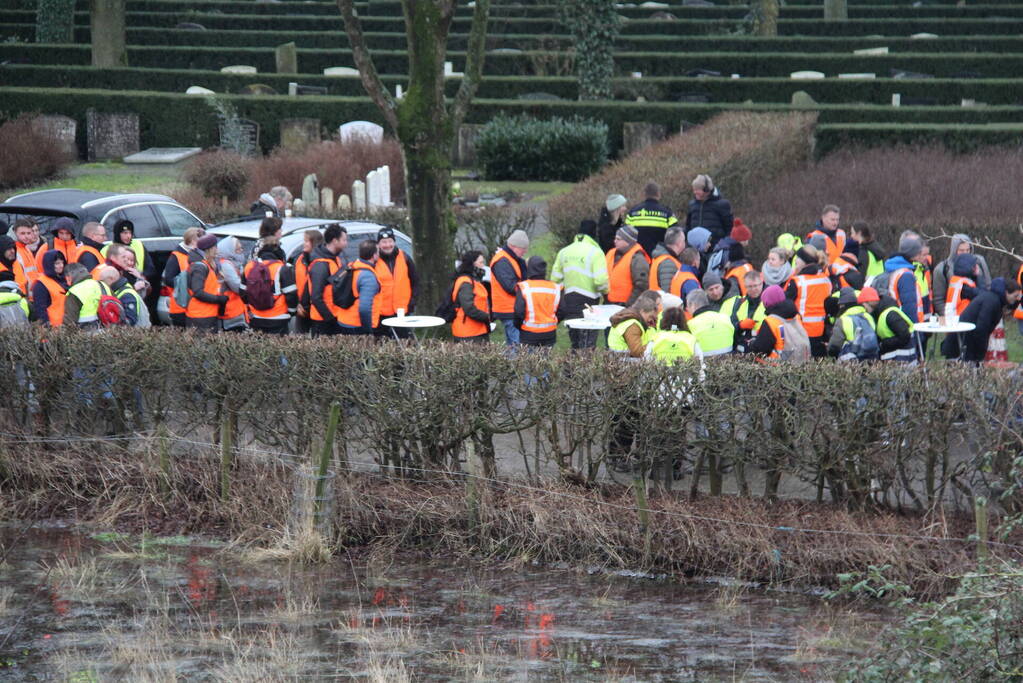 Meer dan duizend mensen zoeken naar vermiste Yoran